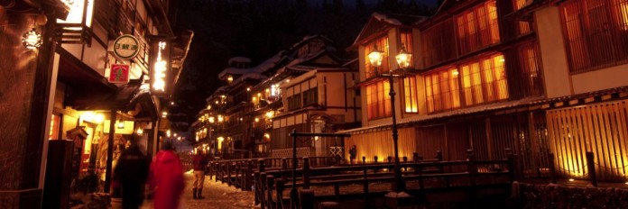 銀山温泉 街並み