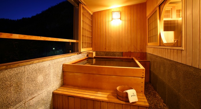 北海道　定山渓第一寶亭留・翠山亭　法泉乃湯の写真