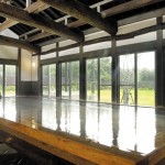 畳20畳分の広々とした内湯