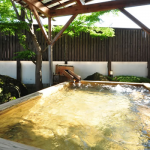 覚楽　露天風呂