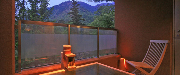 日光　ゆの森　客室露天風呂の写真