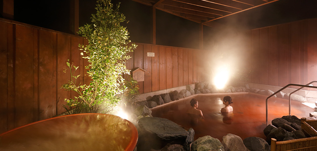 成田温泉「美湯」の露天風呂の写真