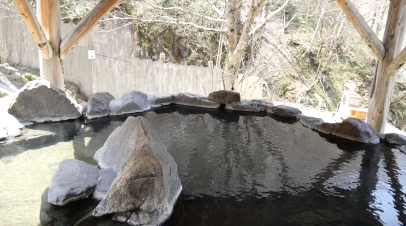 新高湯温泉の吾妻屋の眺望露天風呂の写真