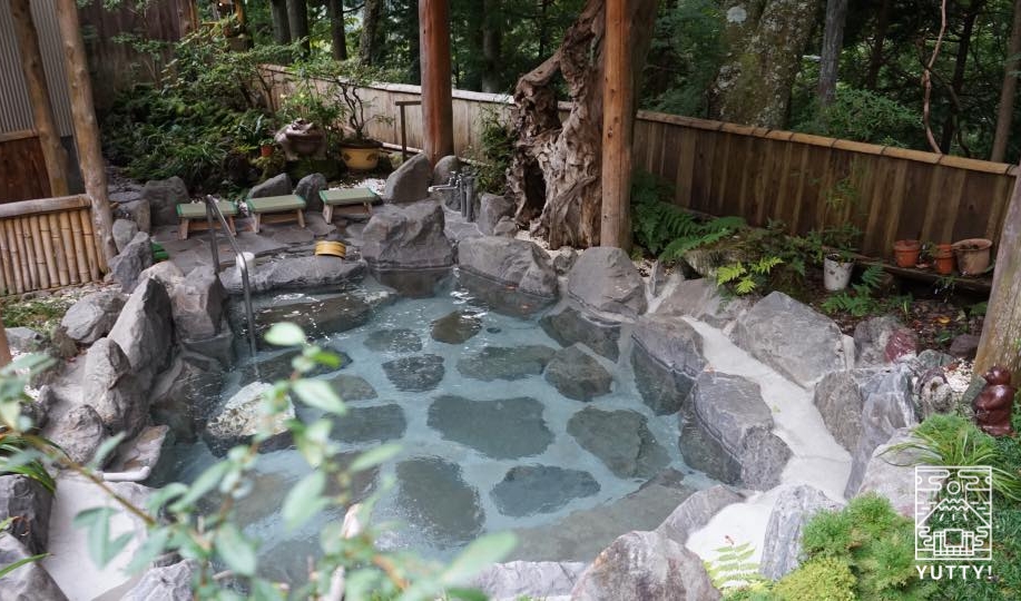 コンヤ温泉【大野木荘】の露天風呂の写真