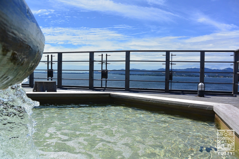 舘山寺サゴーロイヤルホテルの屋上の露天風呂「飛天」の写真